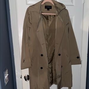 Liz Claiborne Women's Tan Trench Coat
